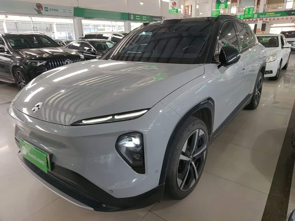 NIO ES7