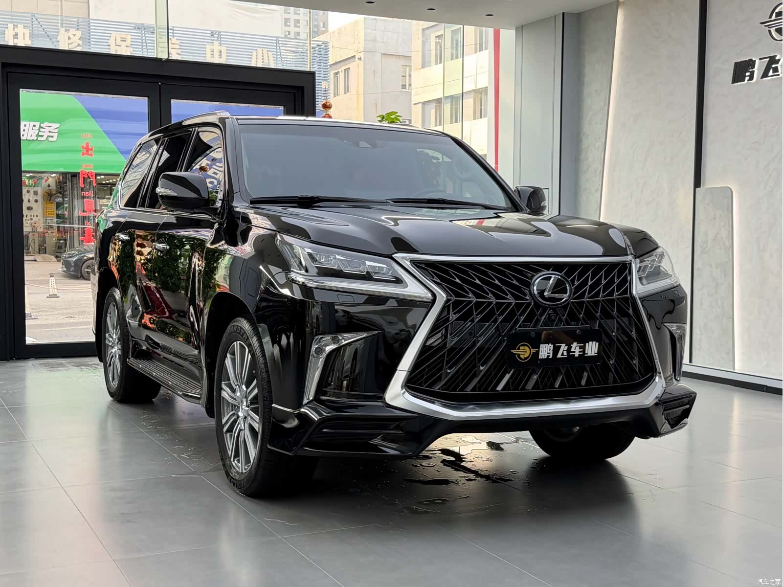 Lexus LX, 2017 10