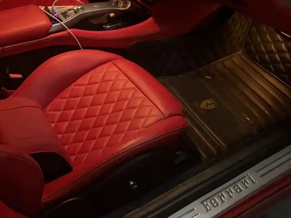 Ferrari California T