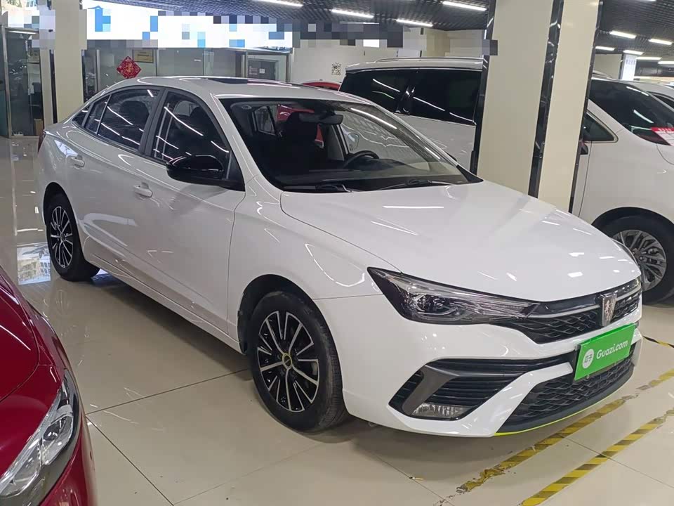 Roewe i5