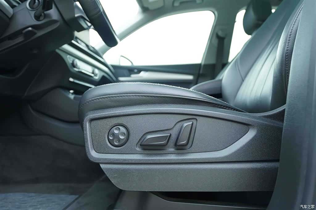 Audi Q5L, 2021 13