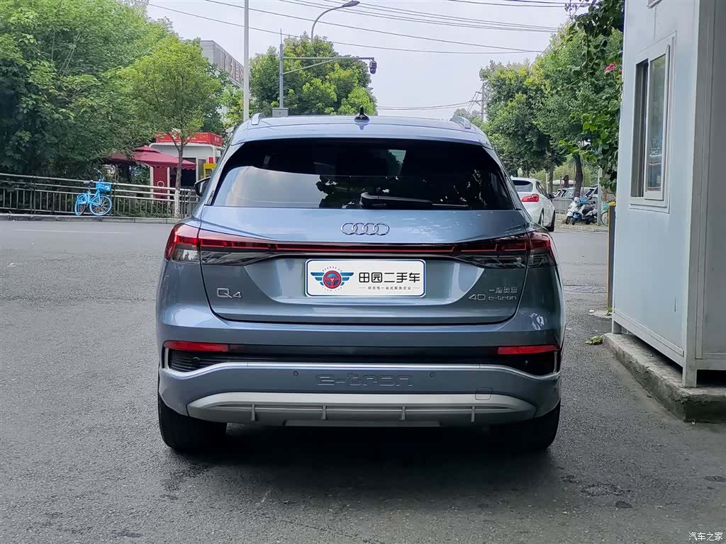 Audi Q4 e-tron, 2025 все фото