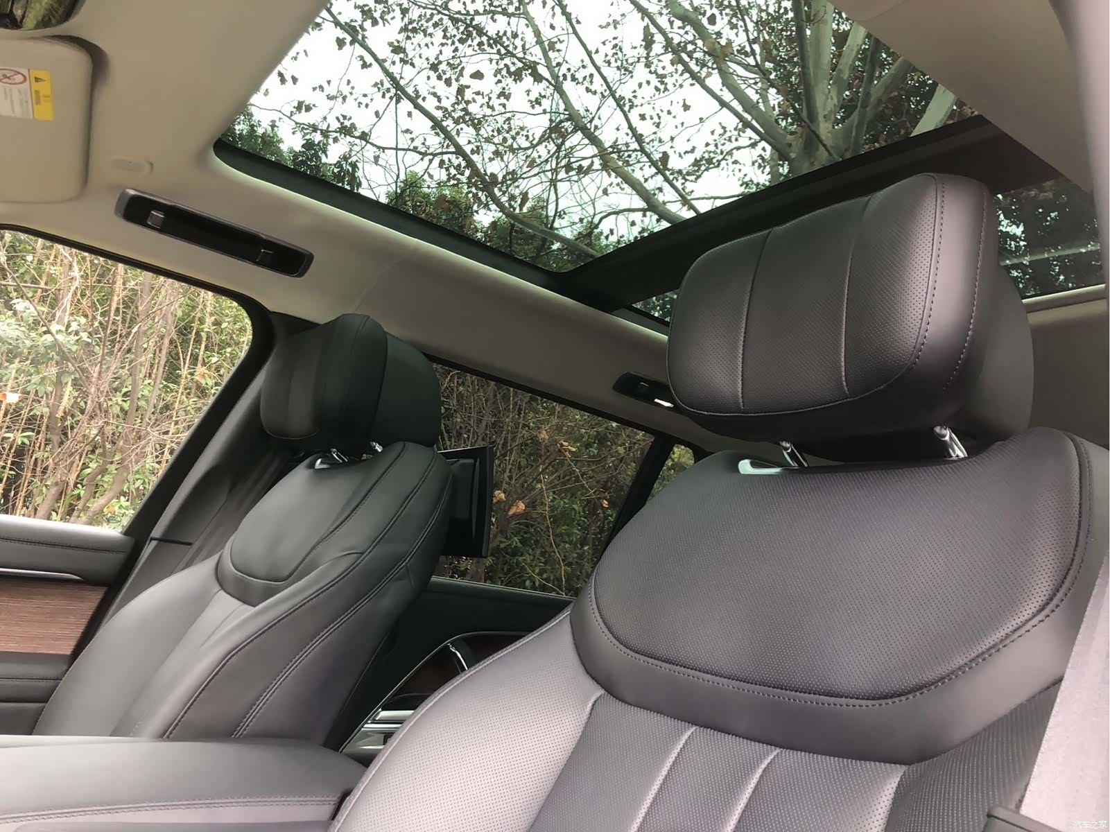 Land Rover Range Rover, 2024 17