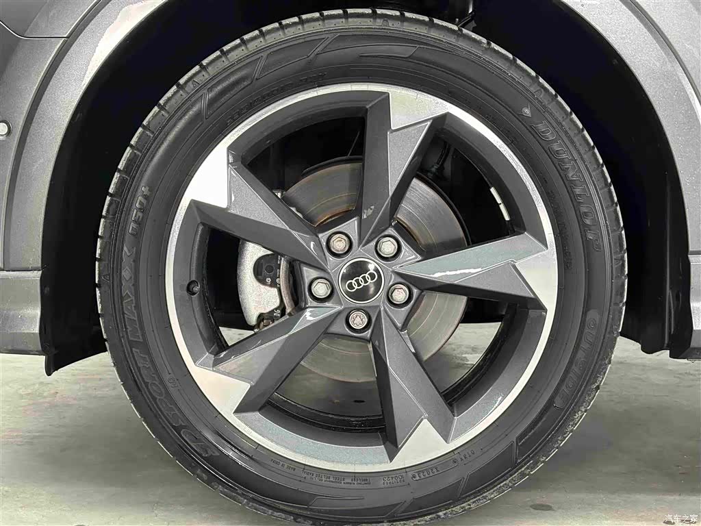 Audi Q3, 2023 18