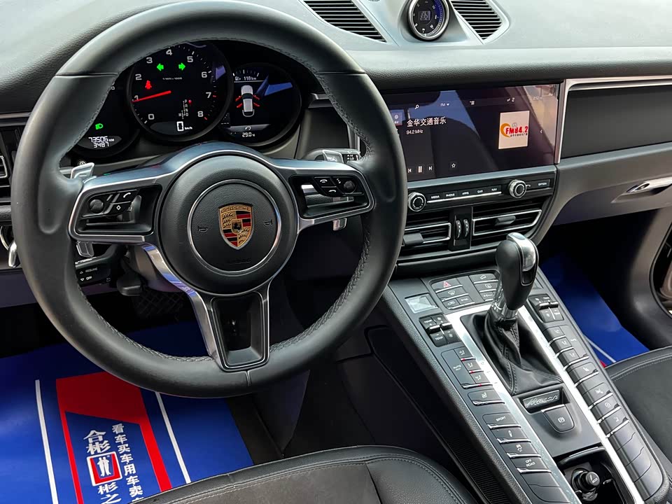 Porsche Macan Porsche Macan