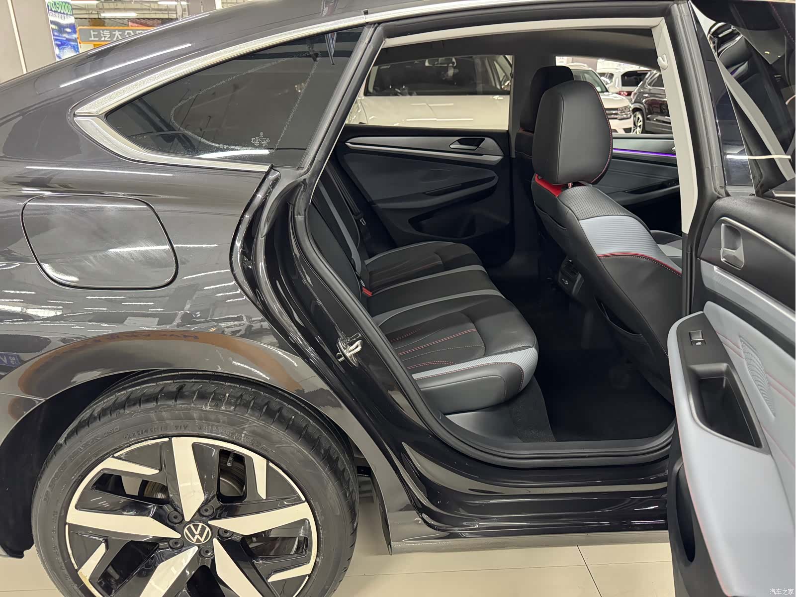 Volkswagen Lamando, 2022 13
