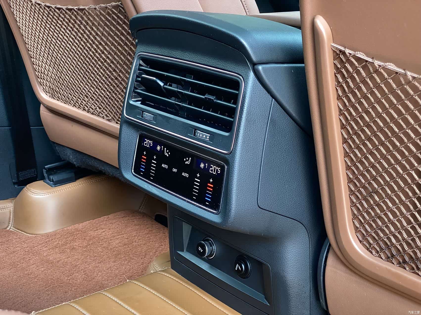 Audi Q7, 2021 16