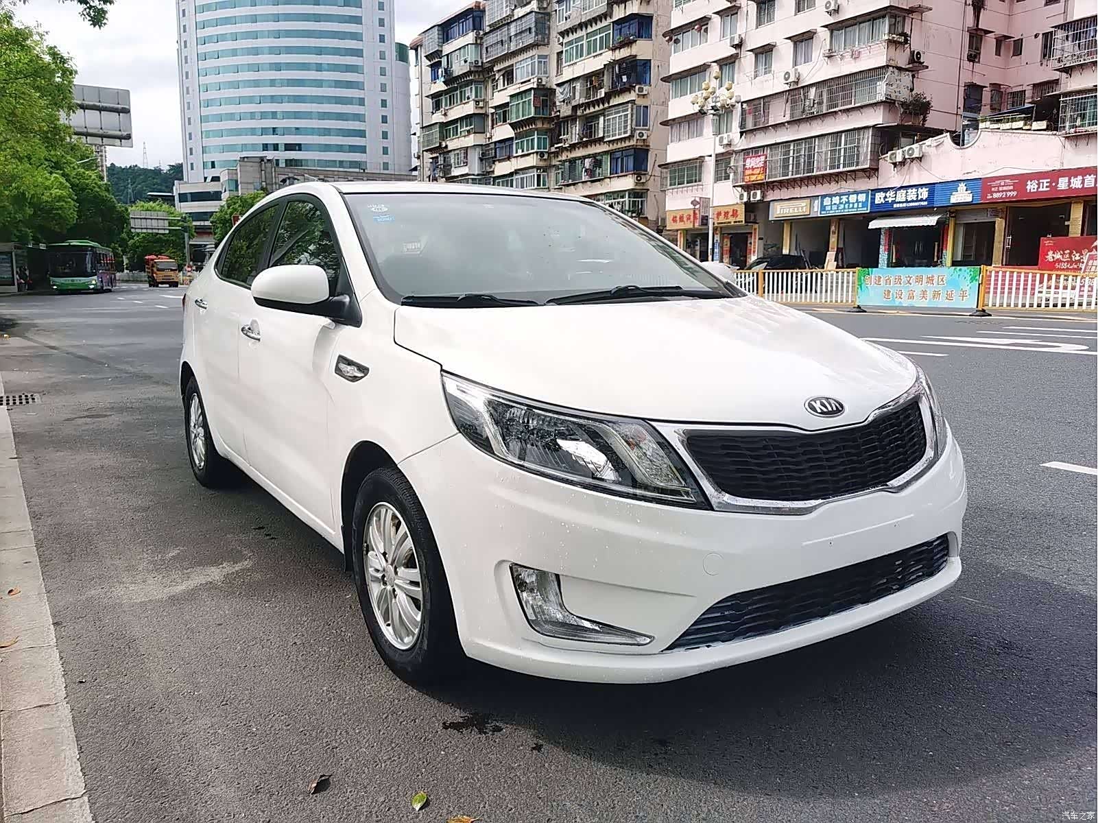 Kia K2, 2013 3