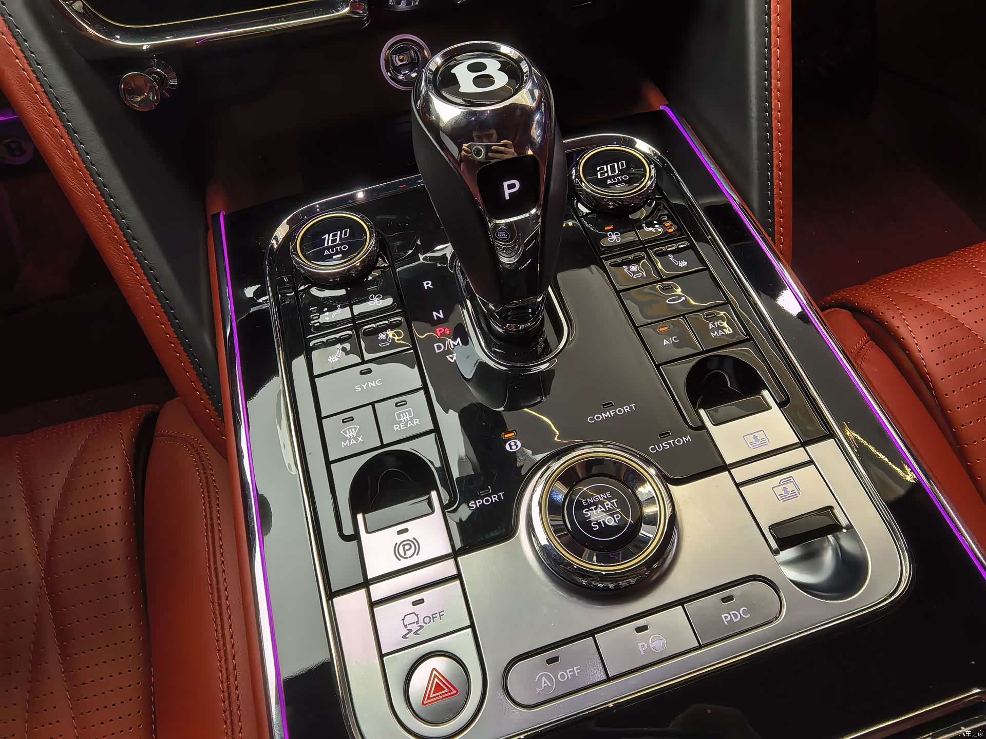 Bentley Flying Spur, 2023 25