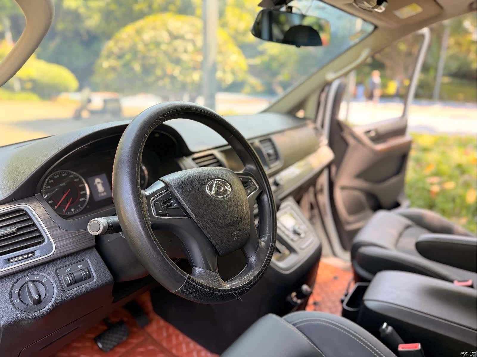 Maxus G10, 2019 27