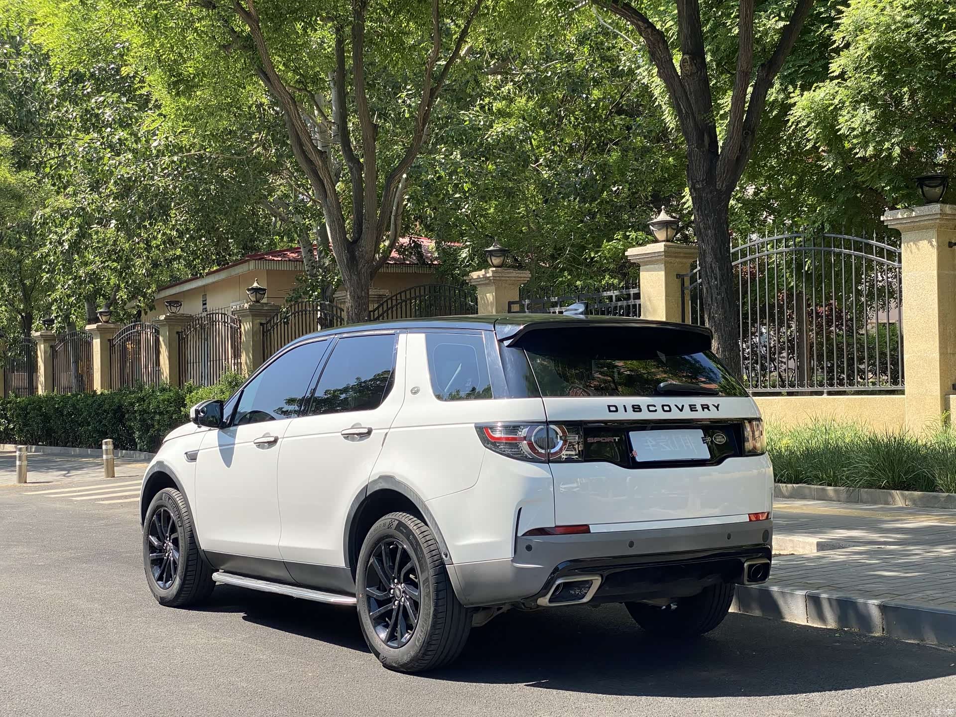 Land Rover Discovery, 2017 4