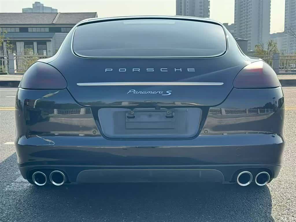 Porsche Panamera, 2013 9