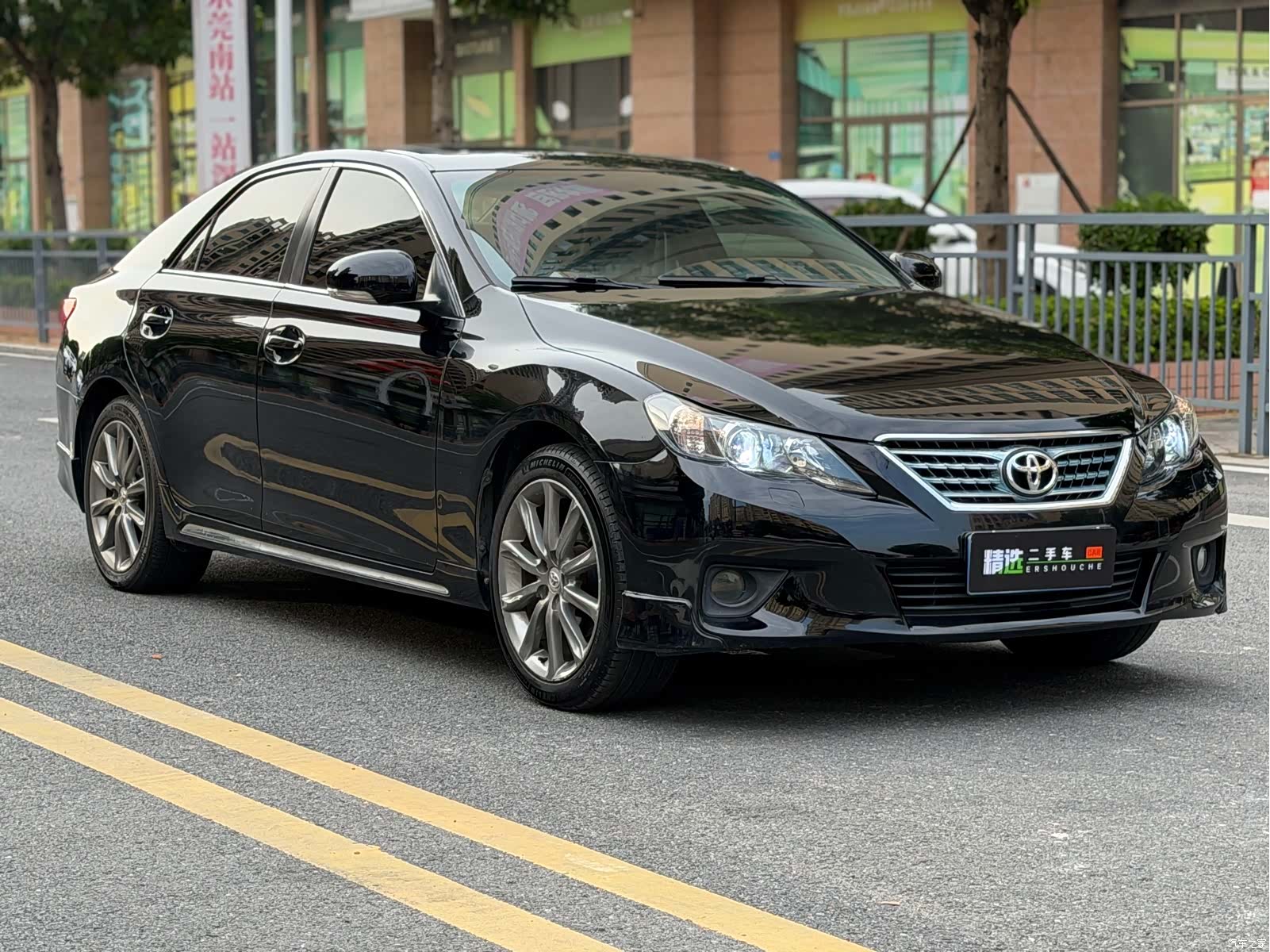 Toyota 2.5V, 2012 3