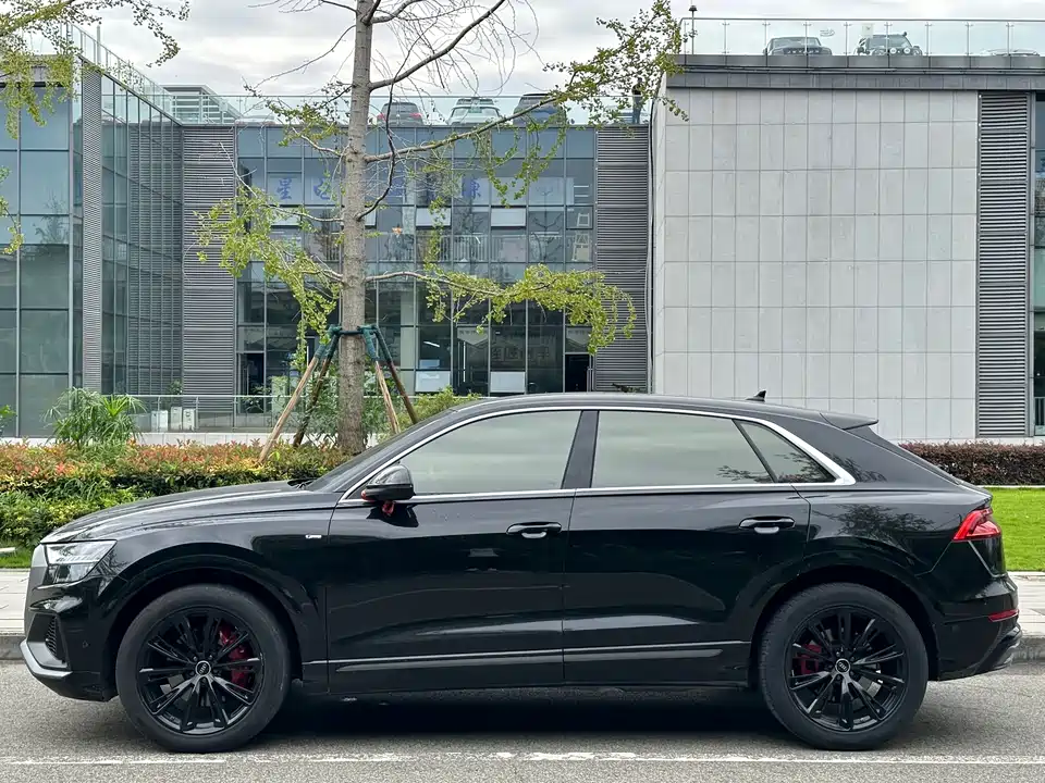 Audi Q8 Audi Q8