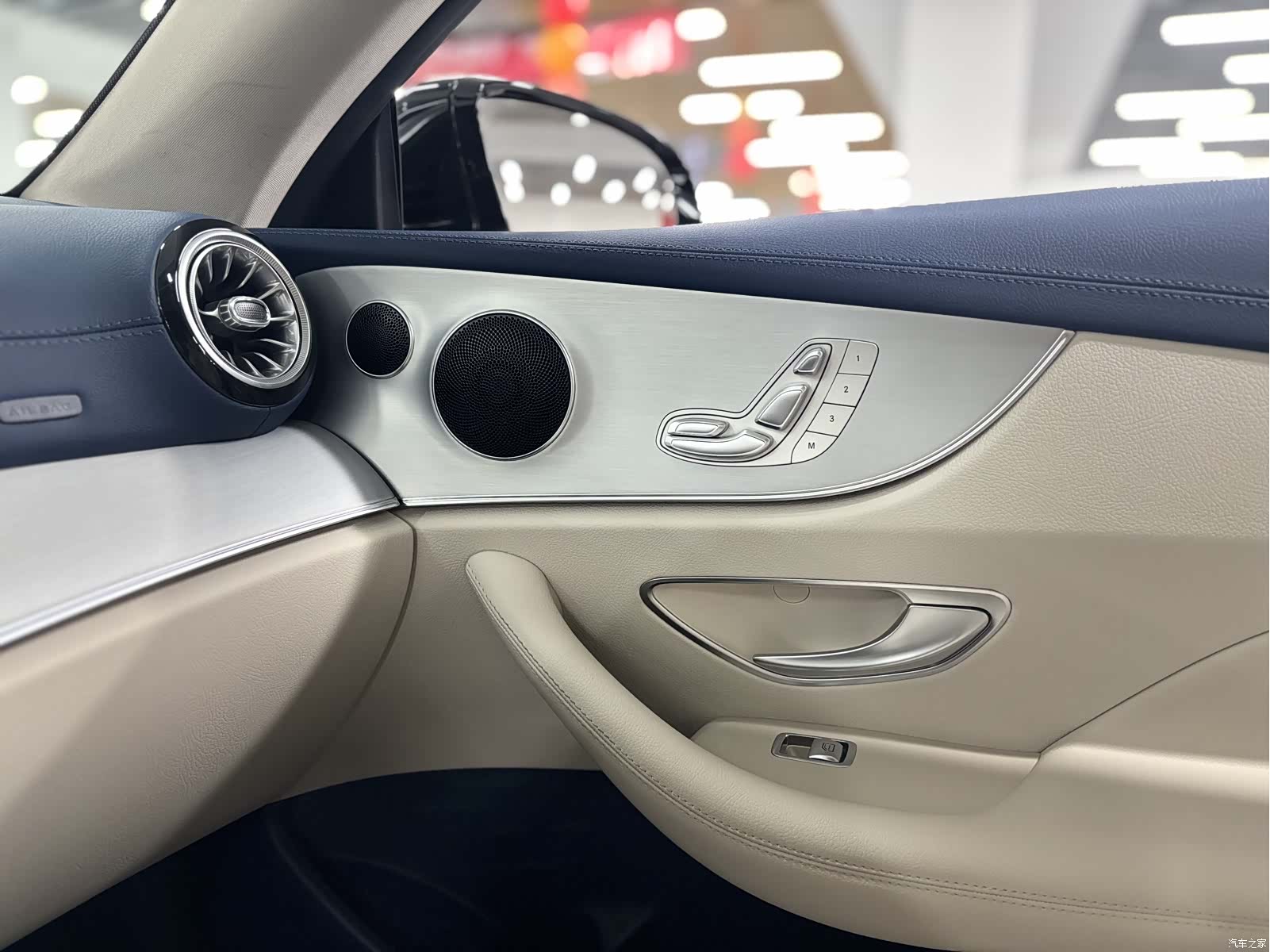 Mercedes-Benz E-Class, 2023 9