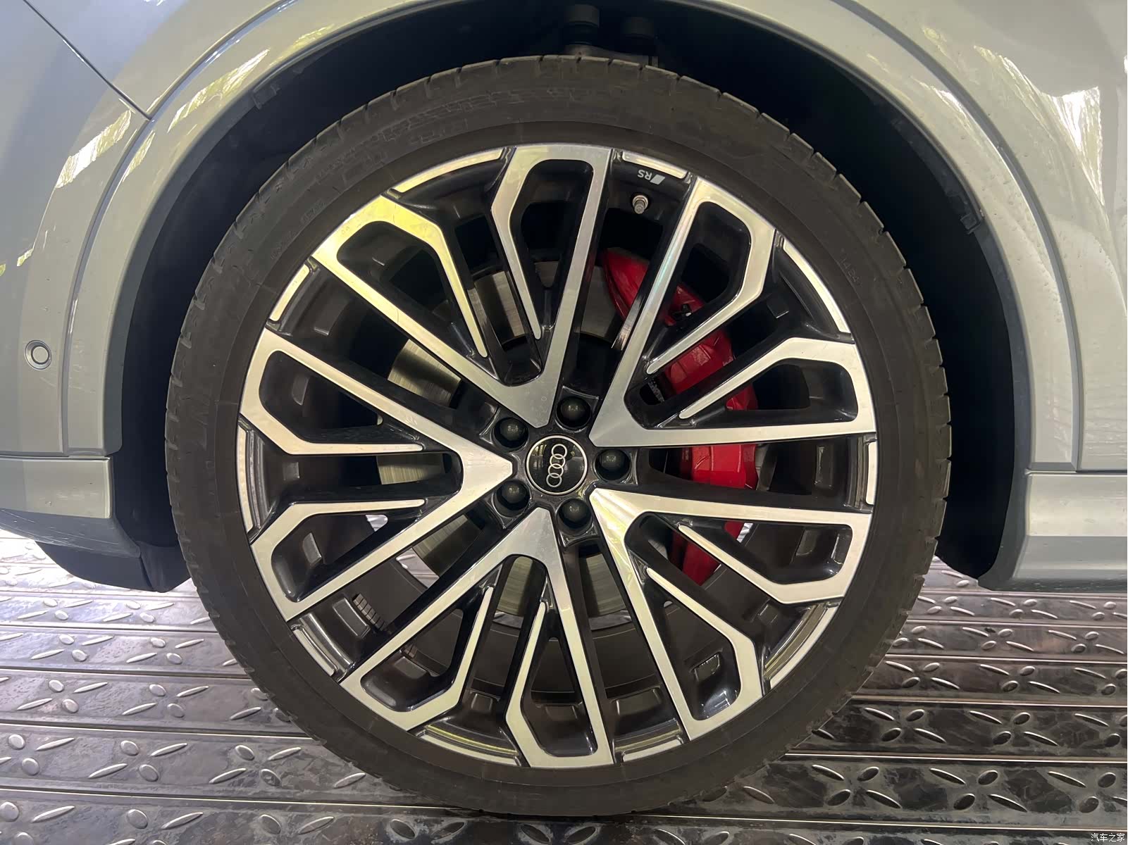 Audi Q7, 2024 18