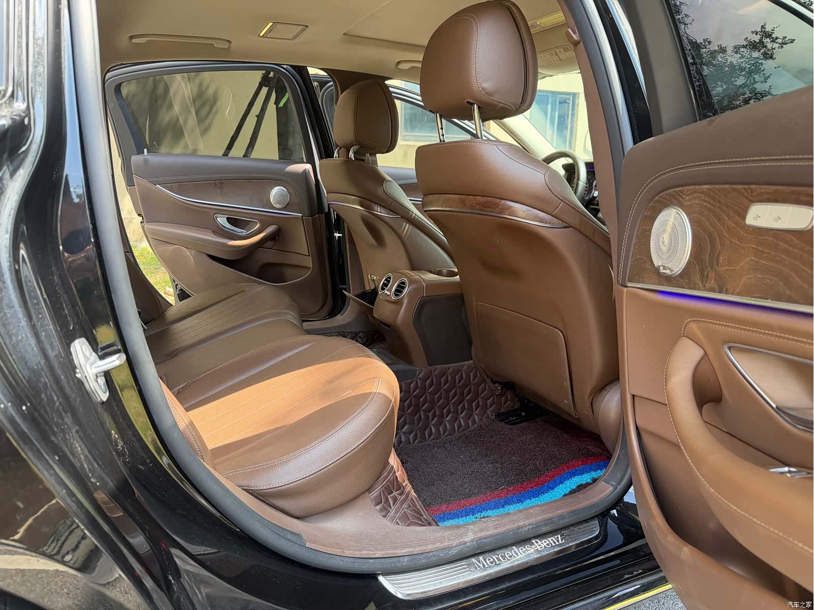 Mercedes-Benz E-Class, 2019 7