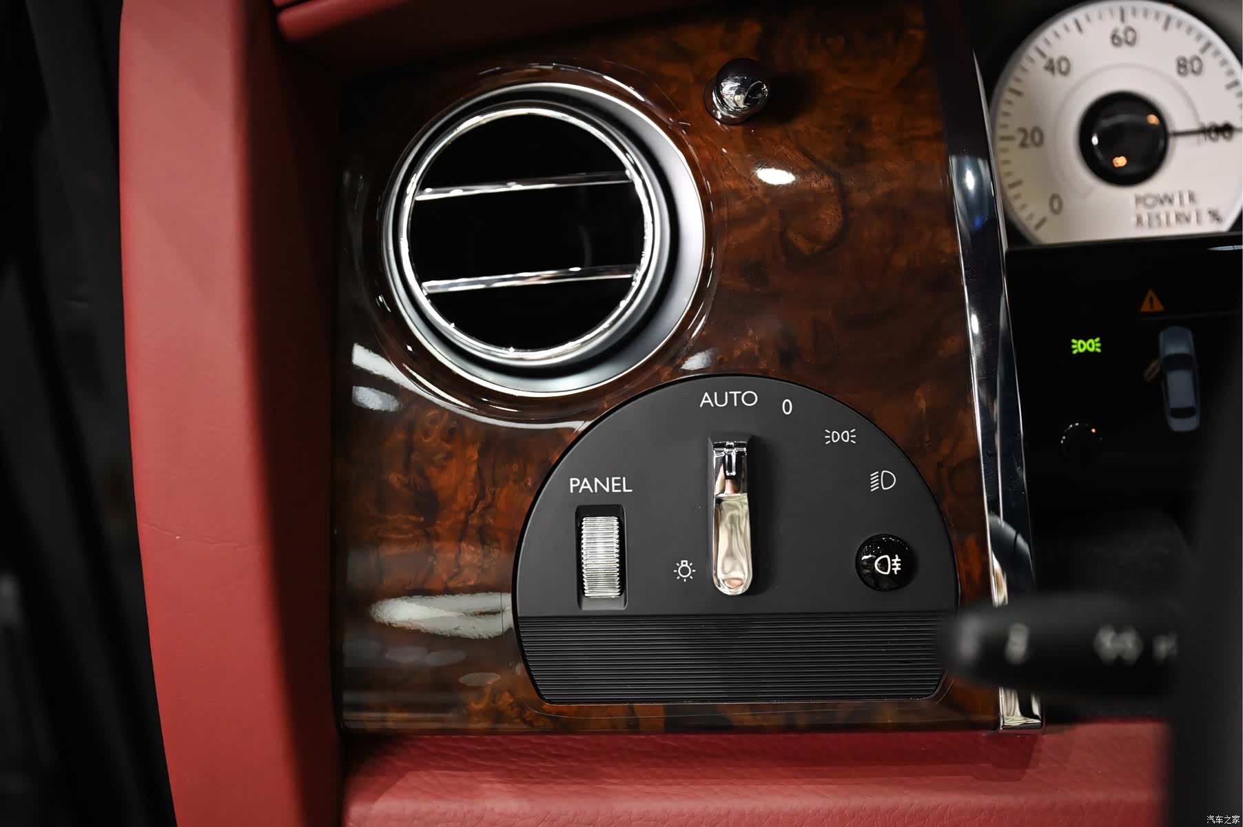 Rolls-Royce Ghost, 2016 14