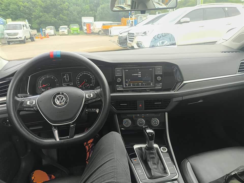 Volkswagen Sagitar Volkswagen Sagitar