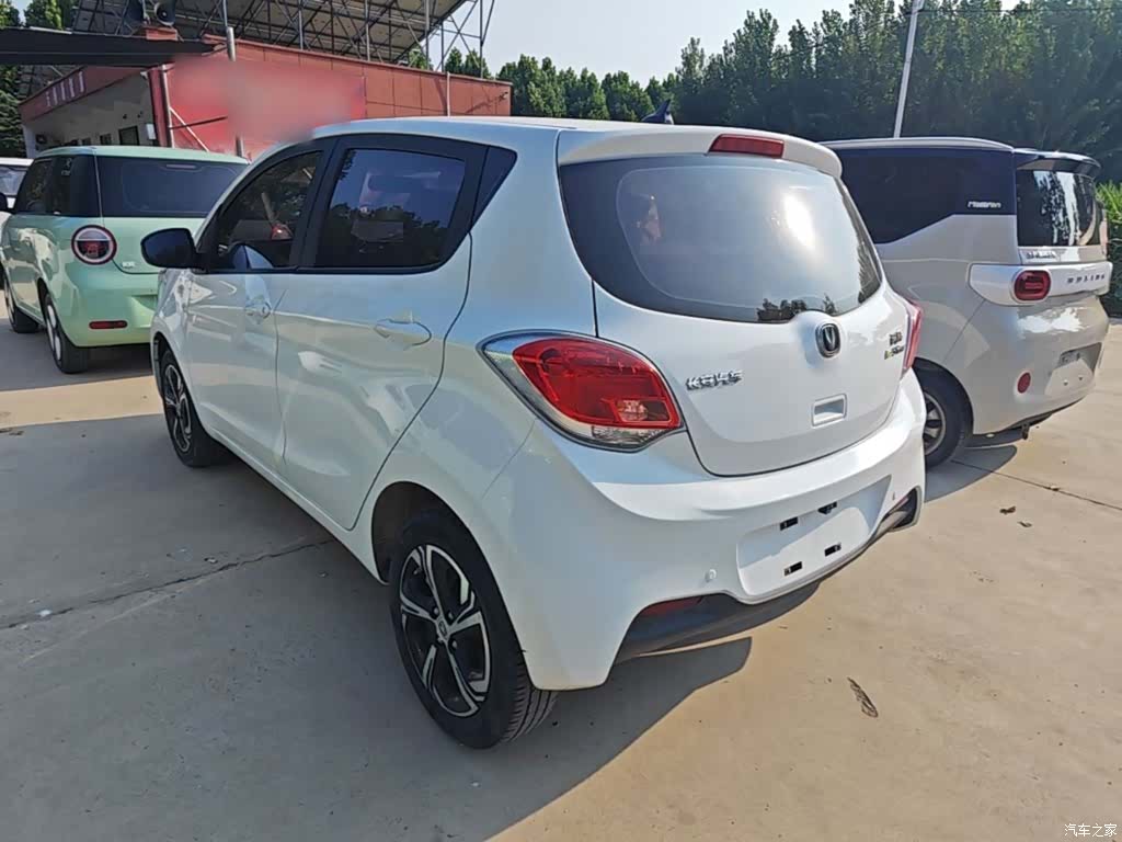 Changan E-Star, 2020 все фото