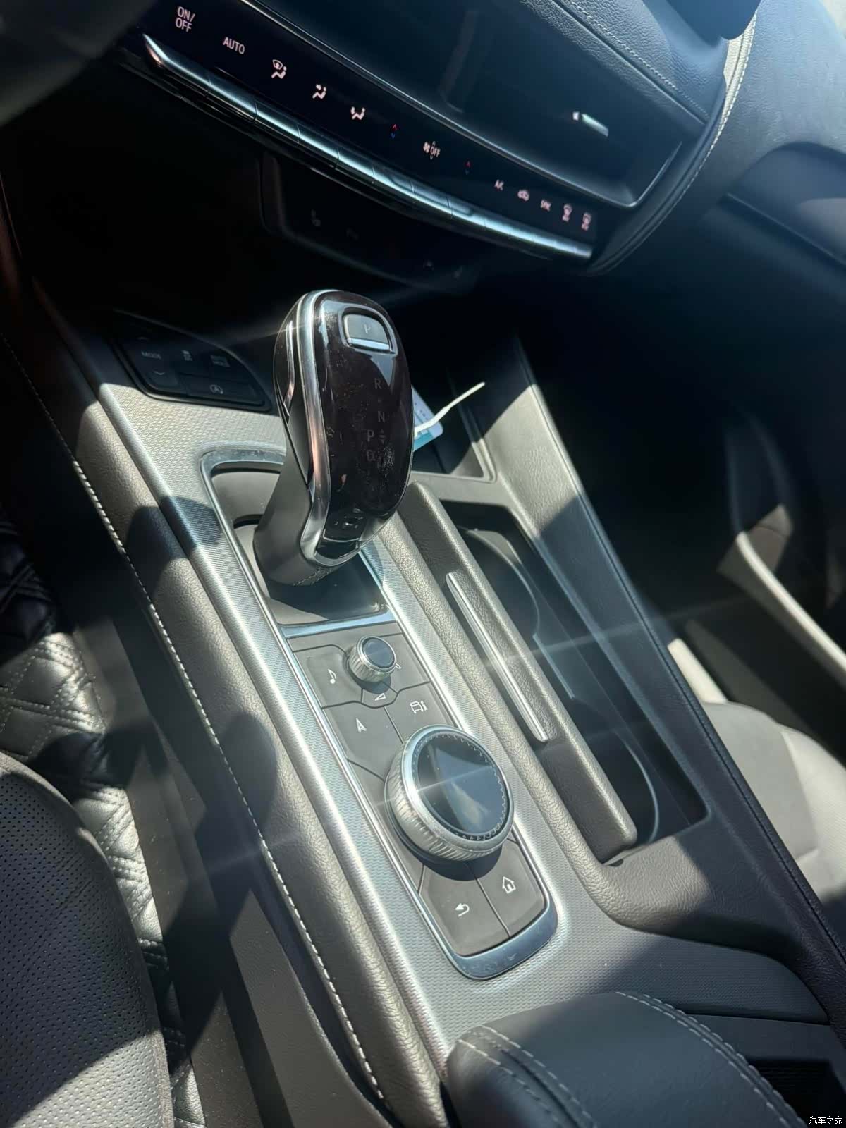 Cadillac CT5, 2024 4