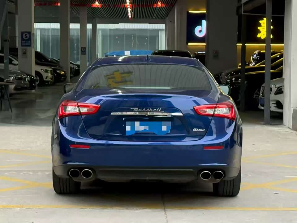 Maserati Ghibli