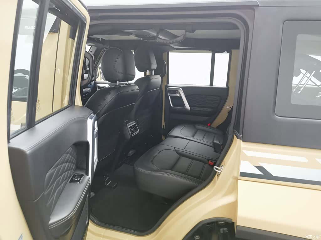 BAIC BJ40, 2020 15