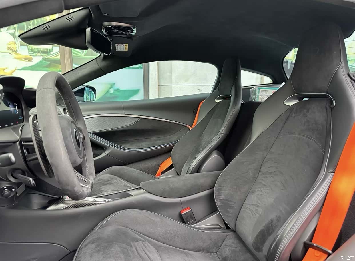 McLaren Artura, 2024 3