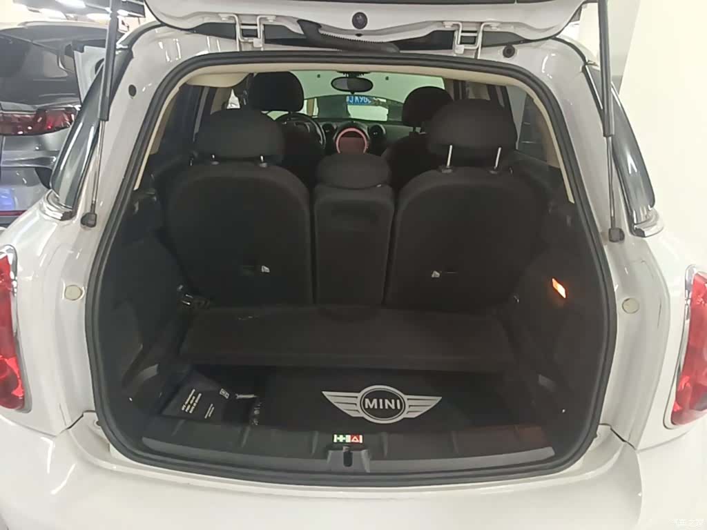 Mini Countryman, 2015 19