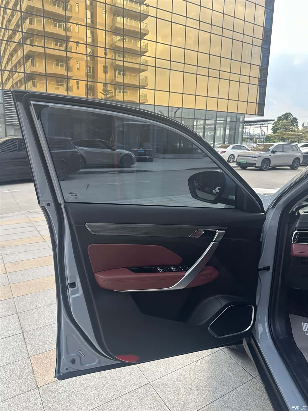 Geely Boyue, 2022 12