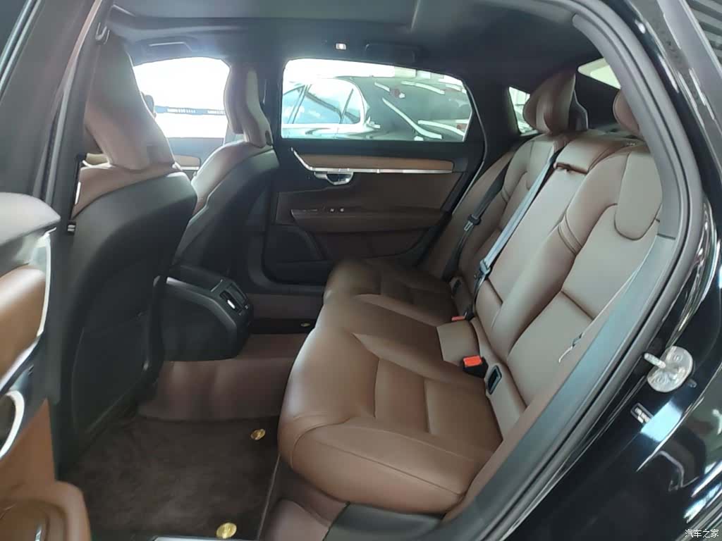 Volvo S90, 2025 17