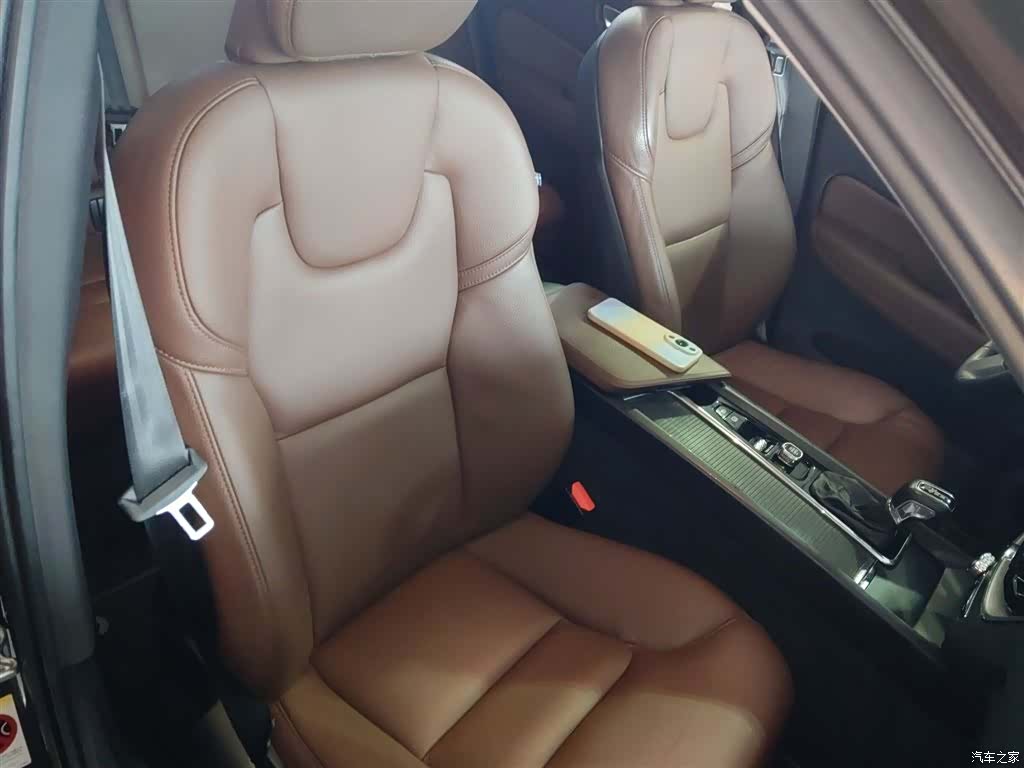 Volvo XC60, 2019 20