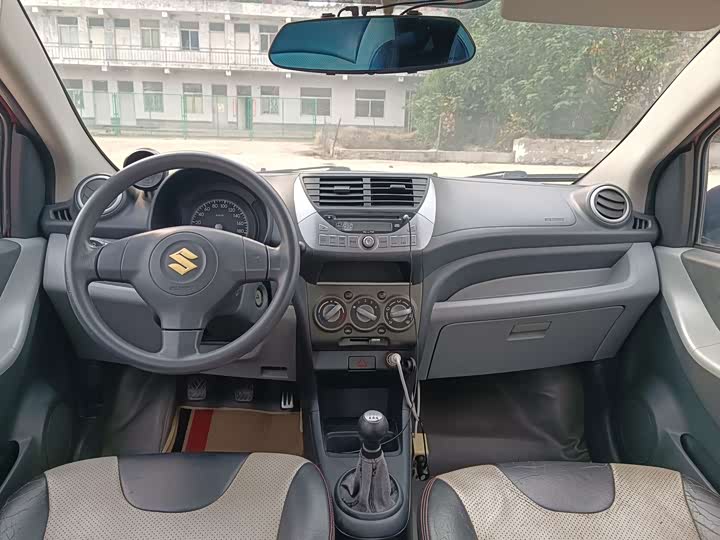 Suzuki ao tuo 2013 1.0L МКПП Люкс