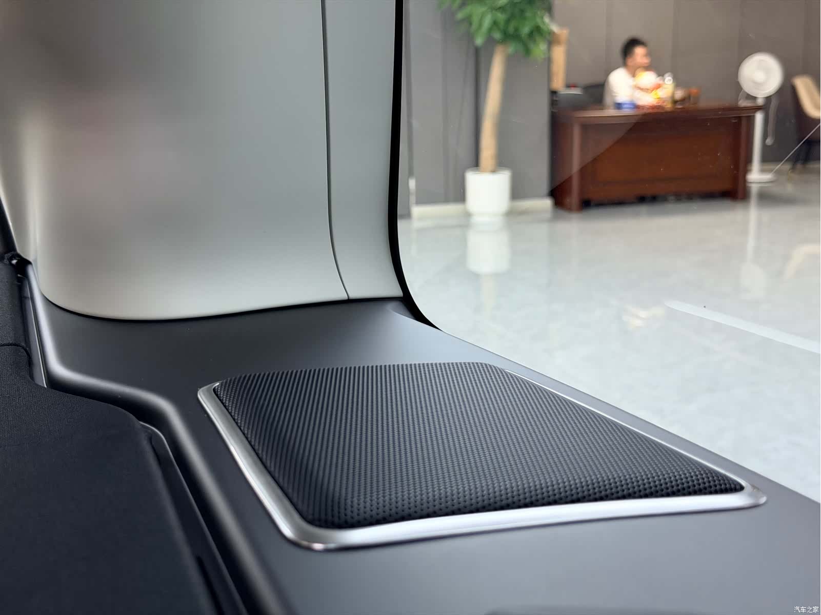 Land Rover Range Rover, 2019 11