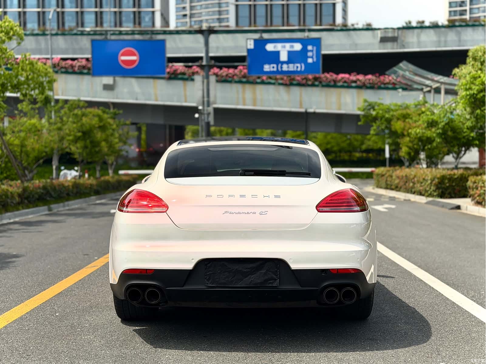 Porsche Panamera, 2015 3