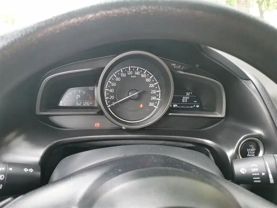 Mazda 3 Angkesaila