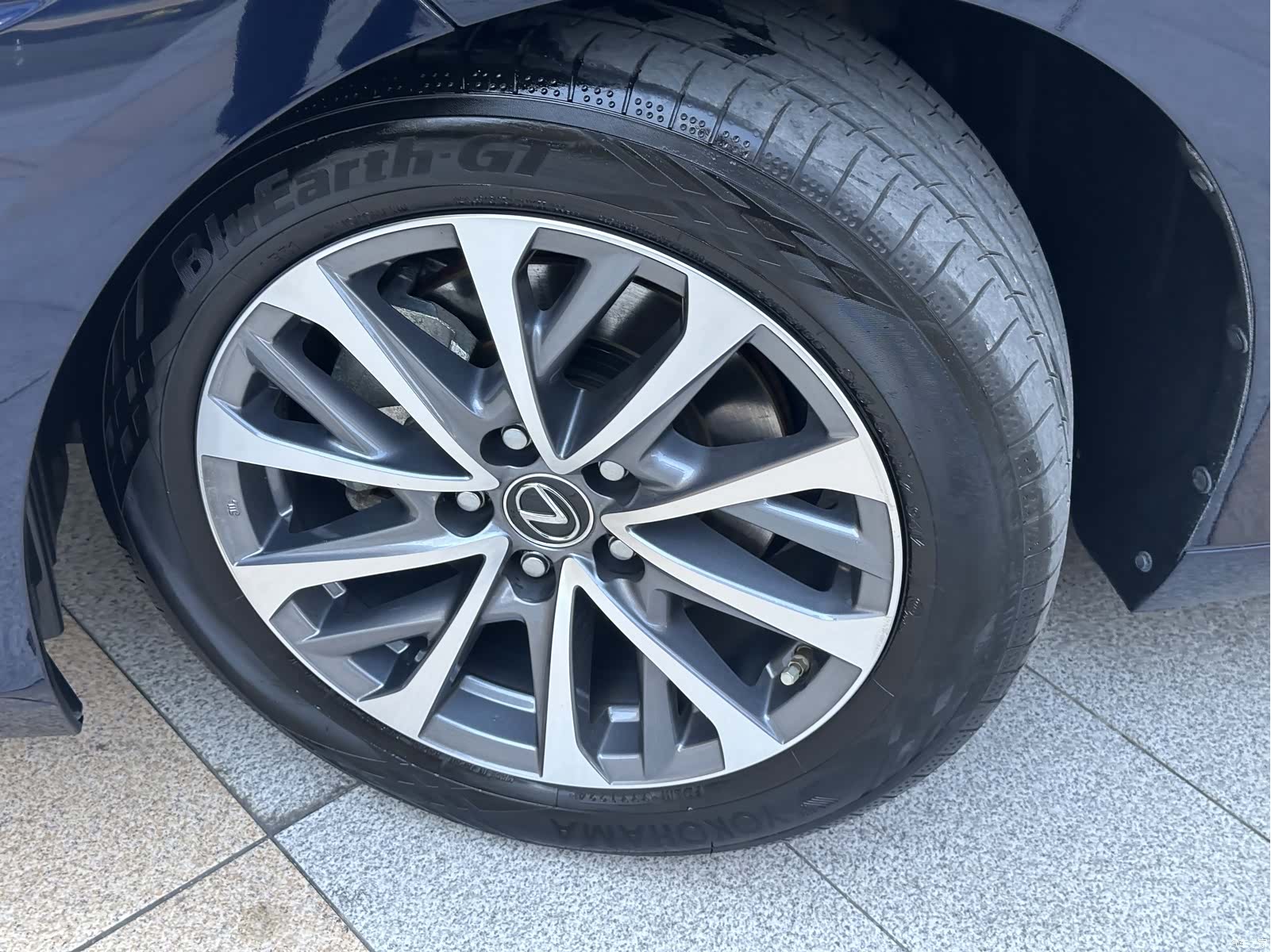 Lexus ES, 2024 15