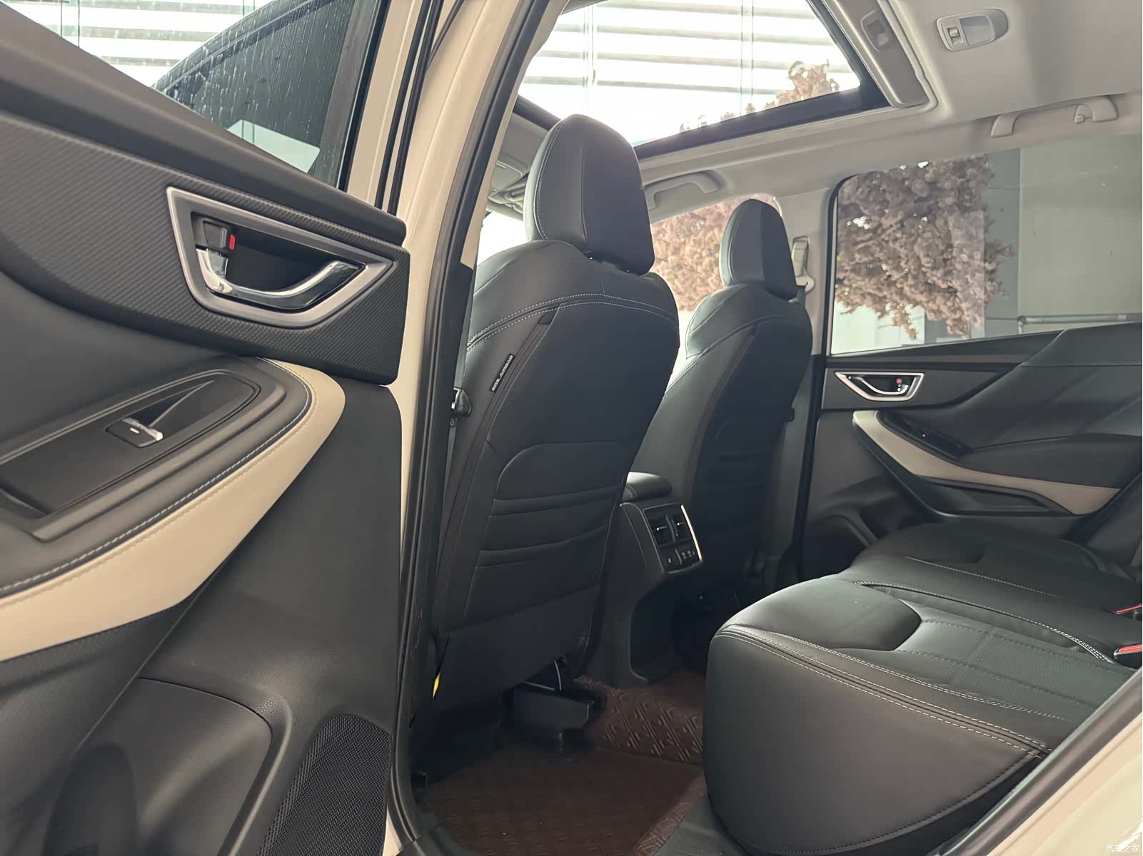 Subaru Forester, 2022 11