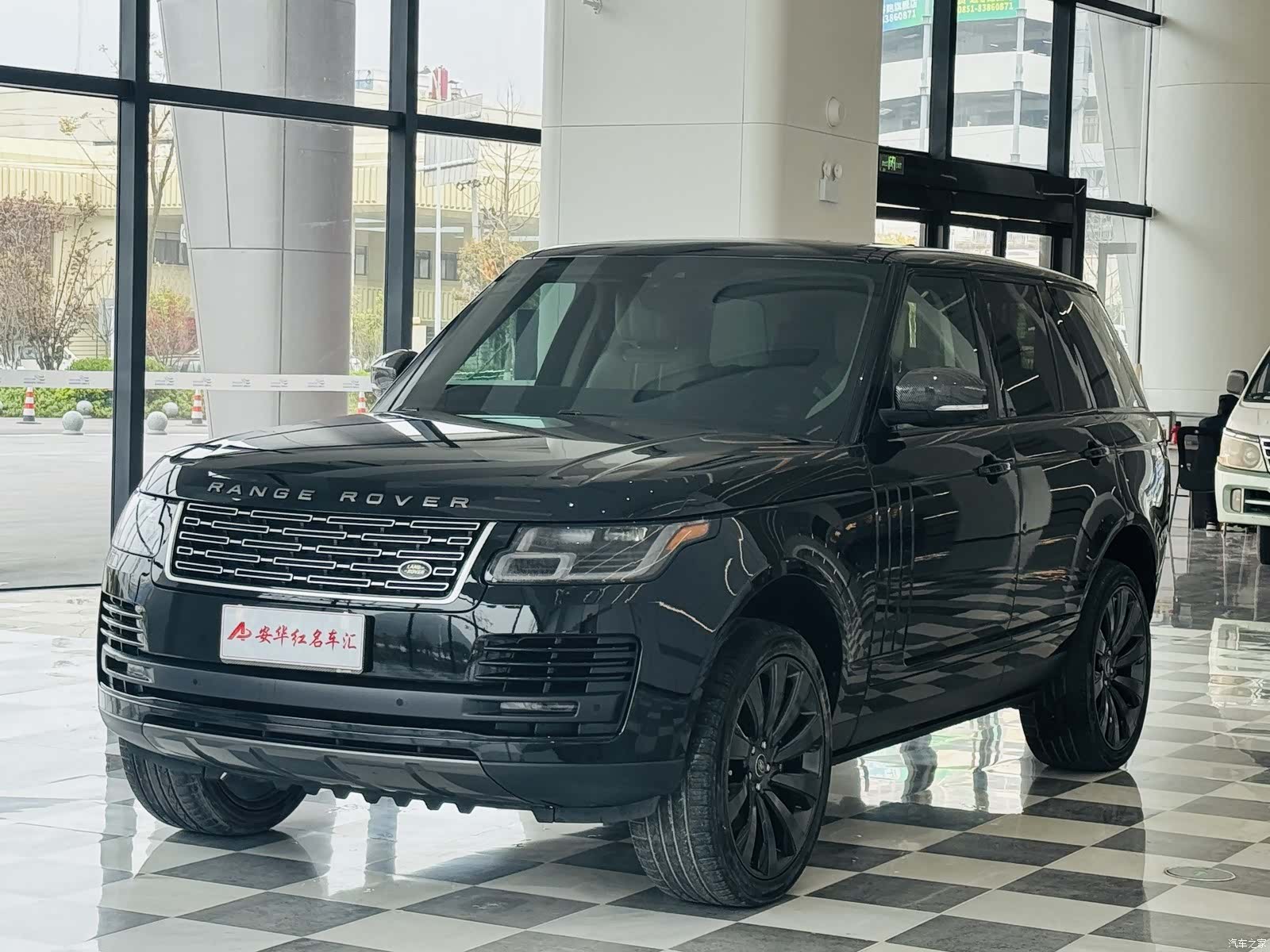 Land Rover Range Rover, 2019 1