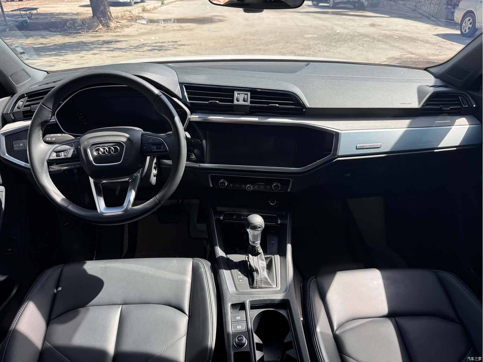 Audi Q3, 2024 12