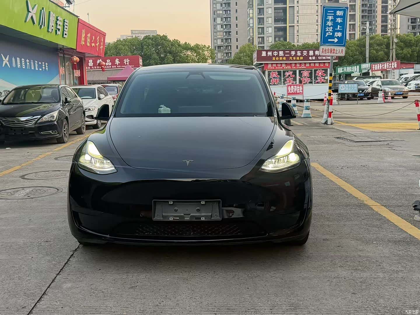 Tesla Model Y, 2022 2