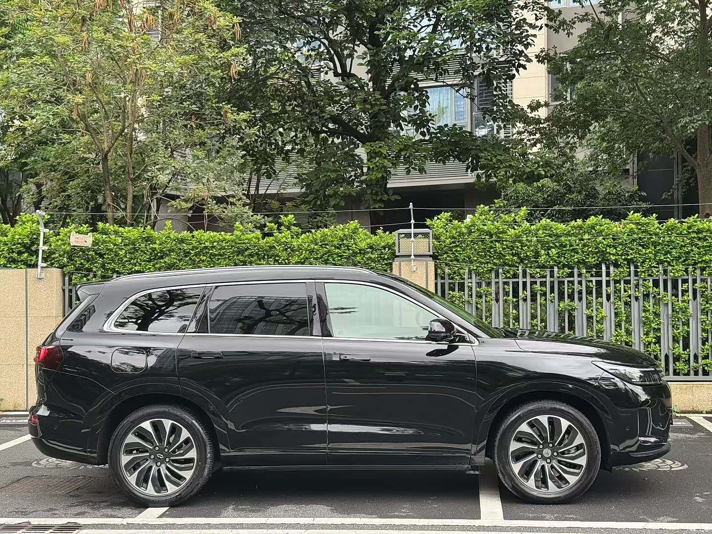 AITO M7, 2023 2