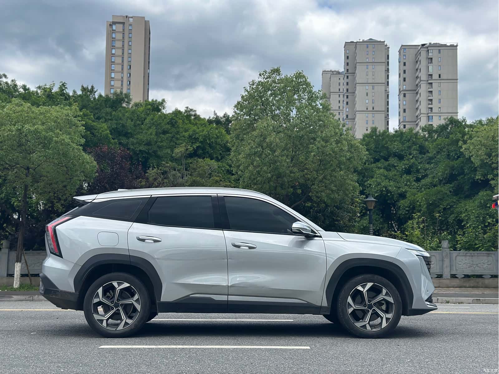 Geely Boyue, 2023 4