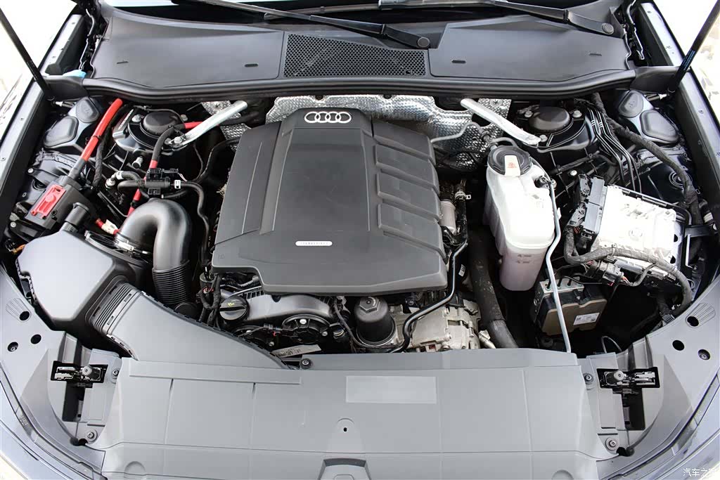 Audi A6L, 2020 10