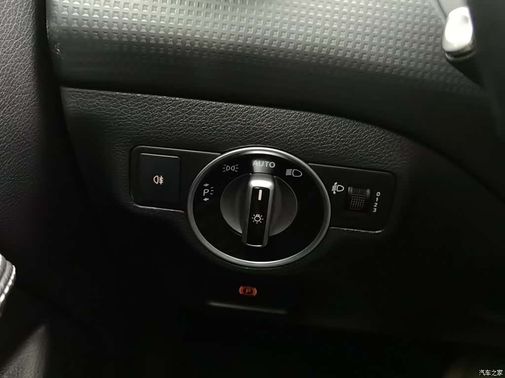 Mercedes-Benz A-Class, 2013 21