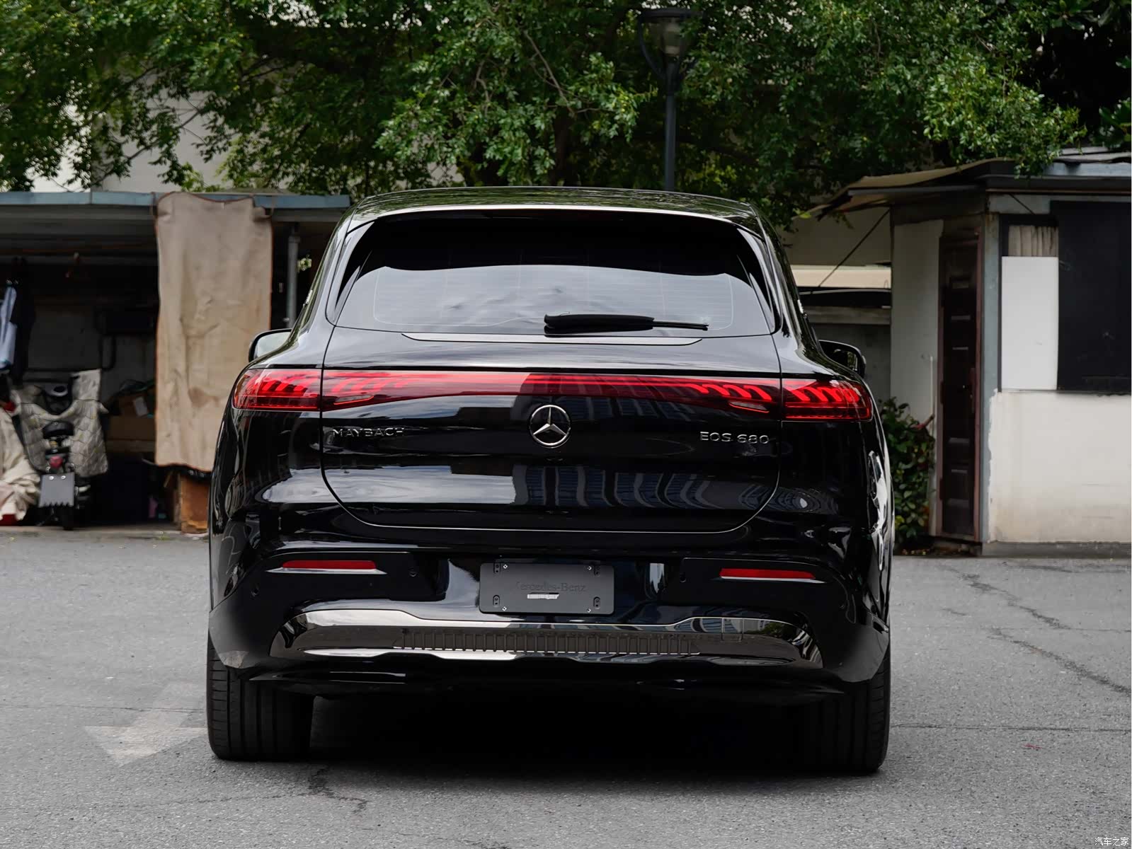 Maybach EQS, 2025 8