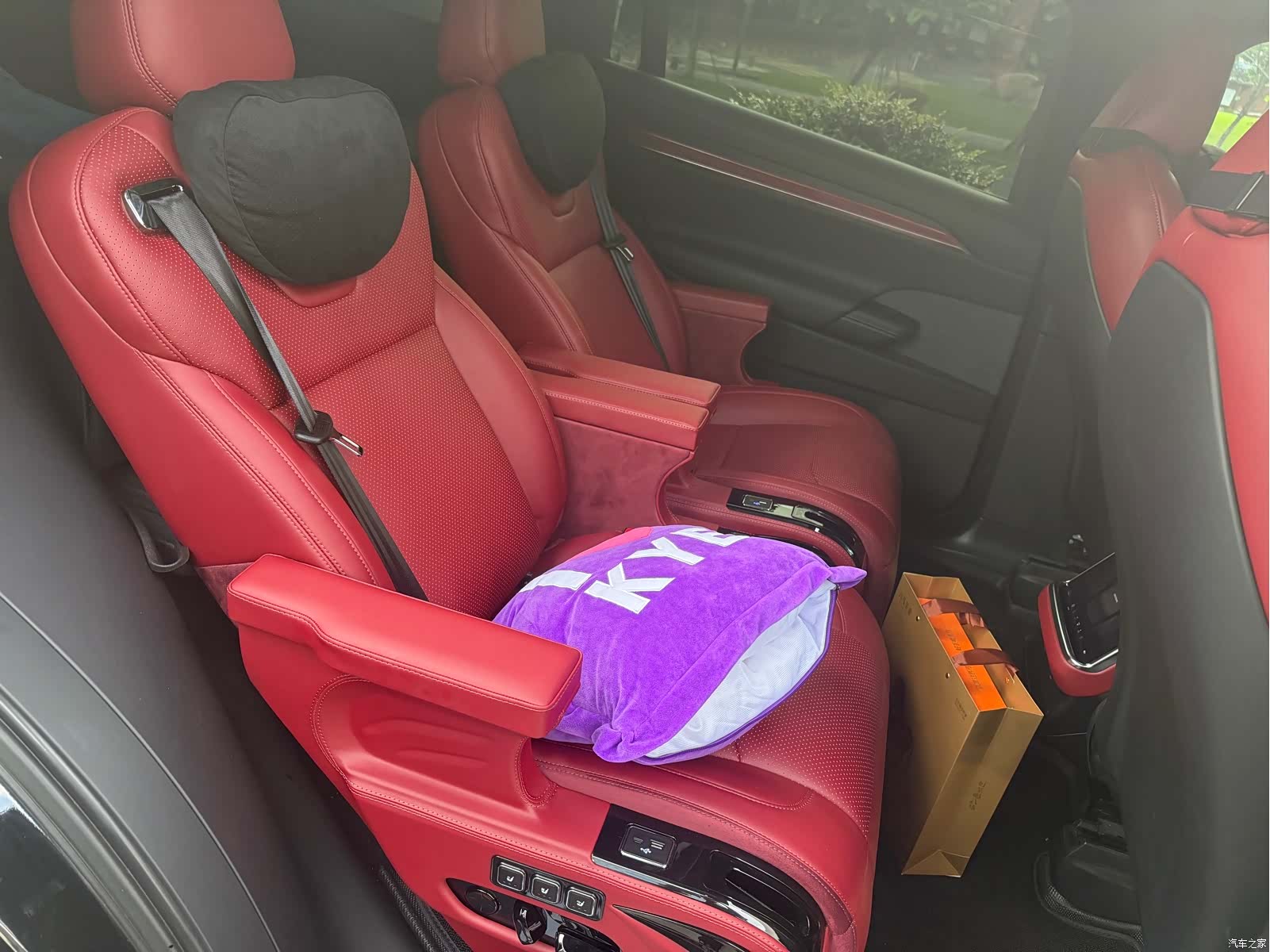 Tesla Model X, 2023 8