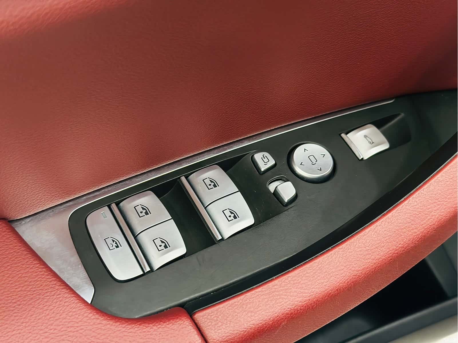 BMW iX3, 2025 14