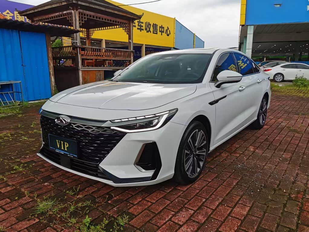 Chery Arrizo 8
