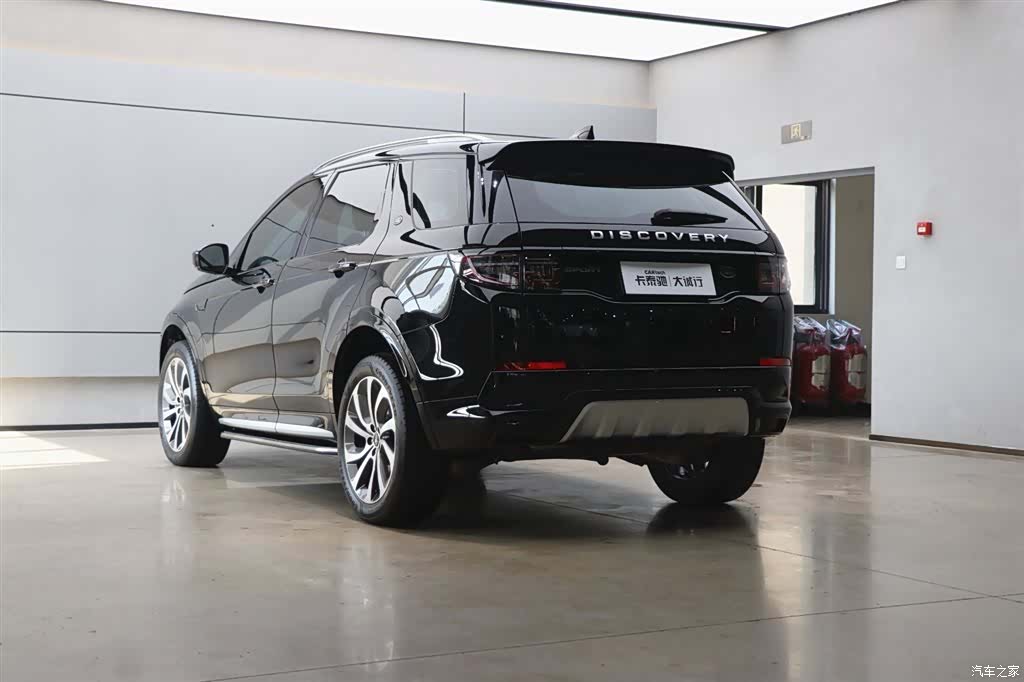 Land Rover Discovery, 2024 32